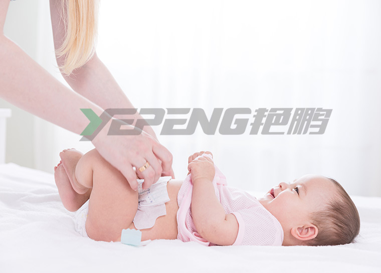 纸尿裤百科，无纺布是纸尿裤的重要组成部分之一。