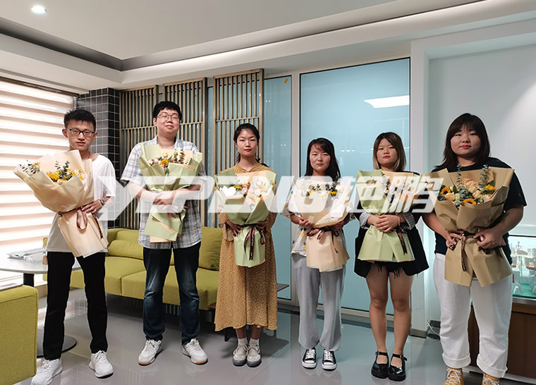 浙江艳鹏无纺布机械有限公司欢迎六位新员工加盟！